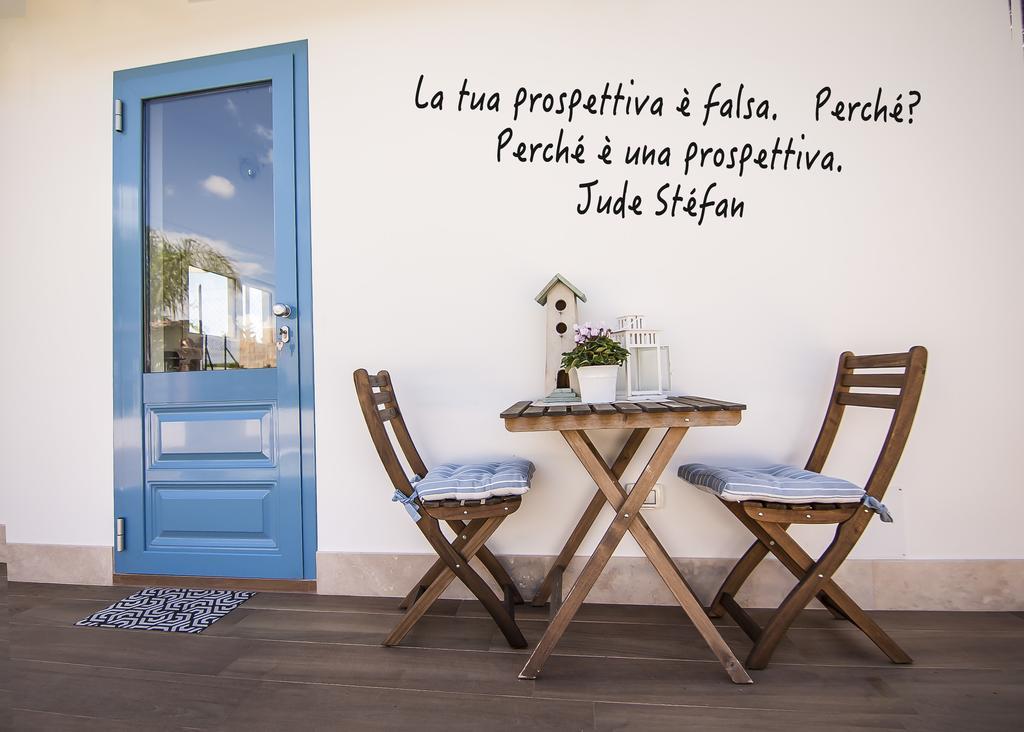 B&B La Gatta Sul Tetto Borgo san Donato  Eksteriør billede
